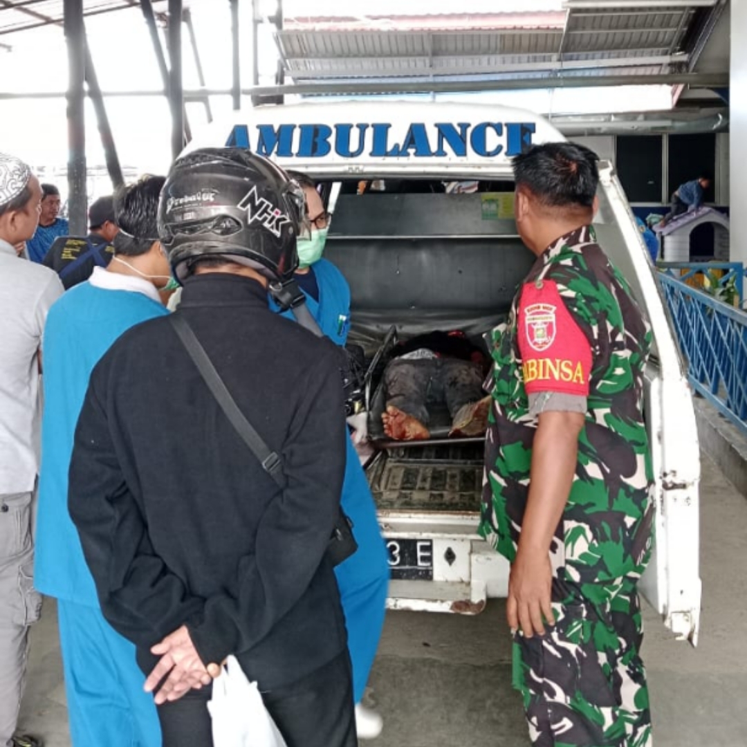 TRAGEDI BERDARAH DI DESA GAMBAH, HST: Ayah Tiri Tewas Dibacok Anak Tiri