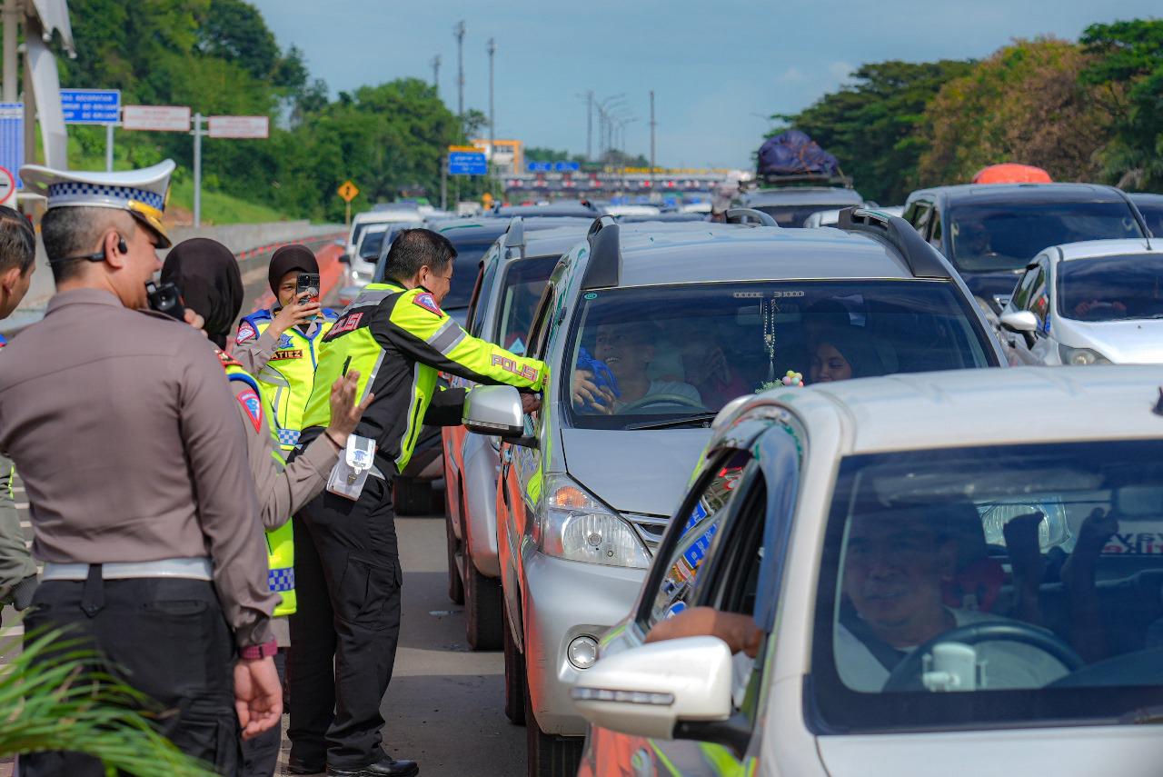 Wakapolri: 1,2 Juta Pemudik Sudah Bergerak, Puncak Arus Mudik Masih Berlanjut