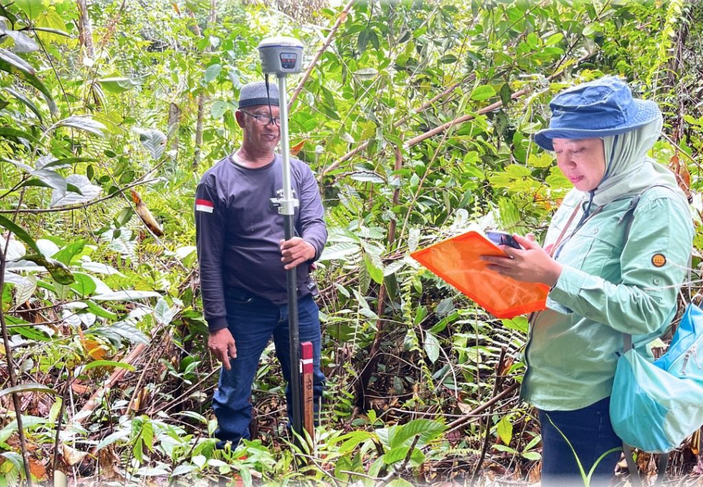 Kantah Balangan Pastikan Ketepatan Batas Tanah Melalui Kegiatan Pengukuran di Desa Tundi