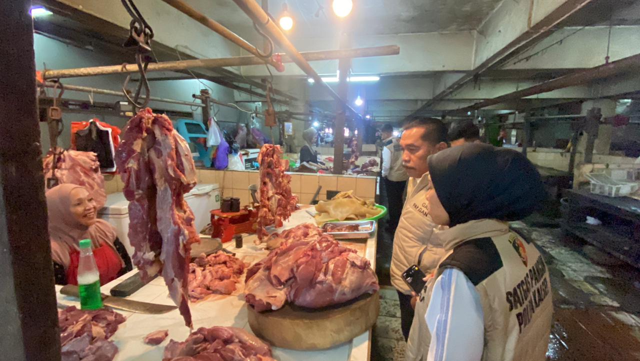 Satgas Pangan Polda Kalsel cek harga dan stok Bapokting di Pasar Antasari