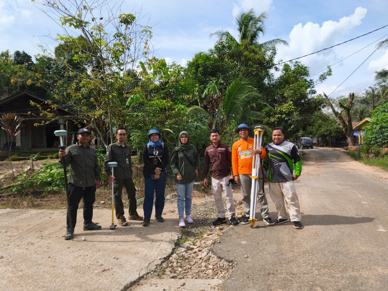 Pengukuran BMD Jalan Hauwai Aniungan oleh Kantah Balangan