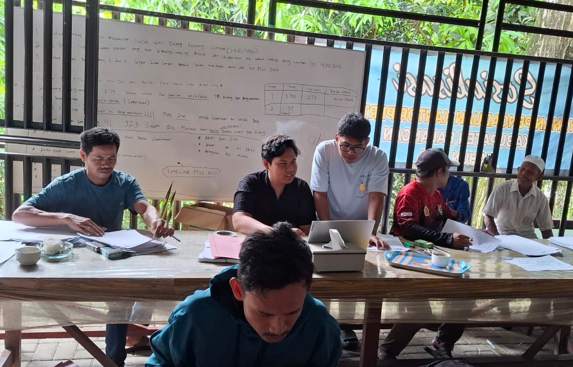 Verifikasi data pemilik dan bidang tanah PTSL oleh Kantah Balangan