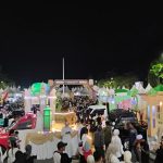 Festival Tanglong 2026 Banjarbaru, tanglong hias Islami dipajang di depan Balai Kota, ribuan pengunjung hadir malam Salikur.