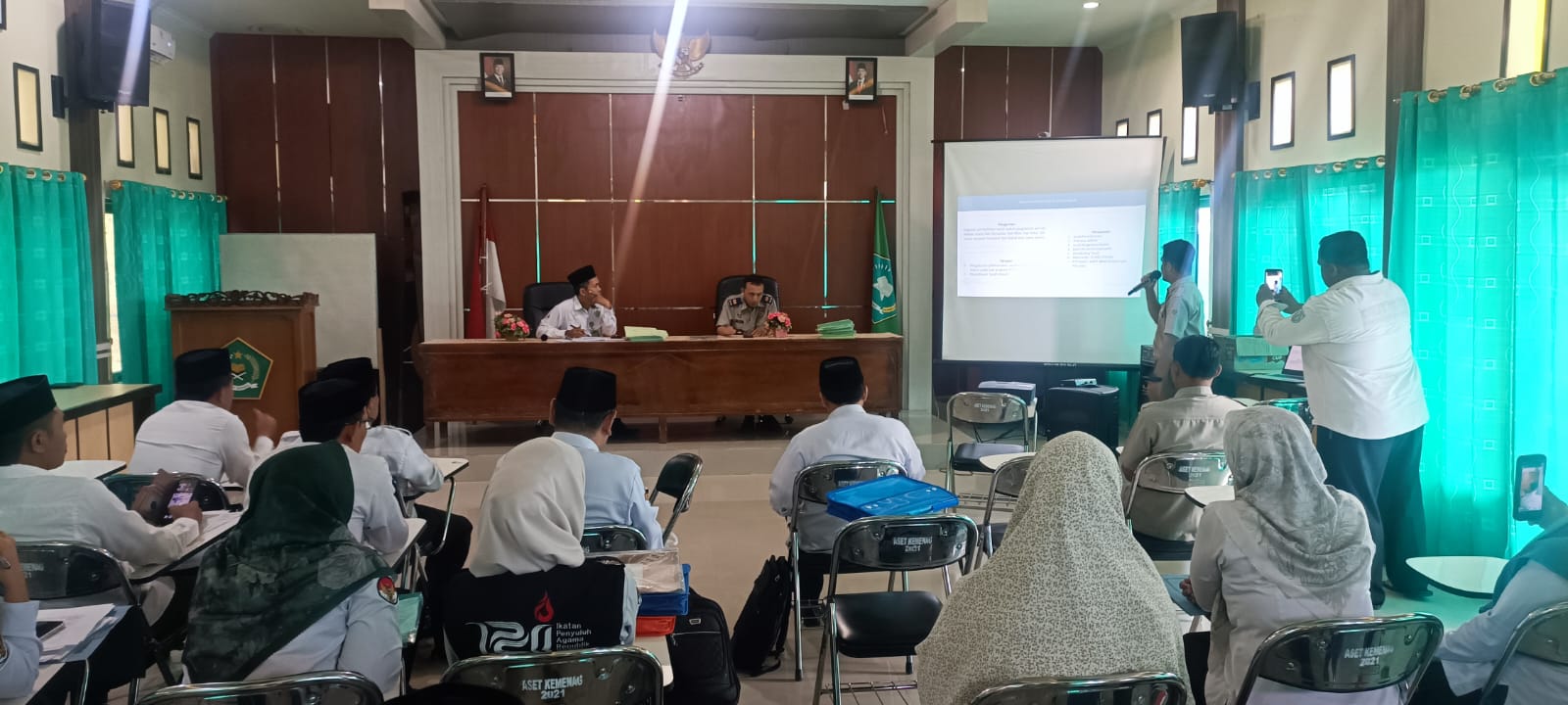 Percepat Sertipikasi, Kantah Balangan dan Kemenag Sinkronkan Data Tanah Wakaf