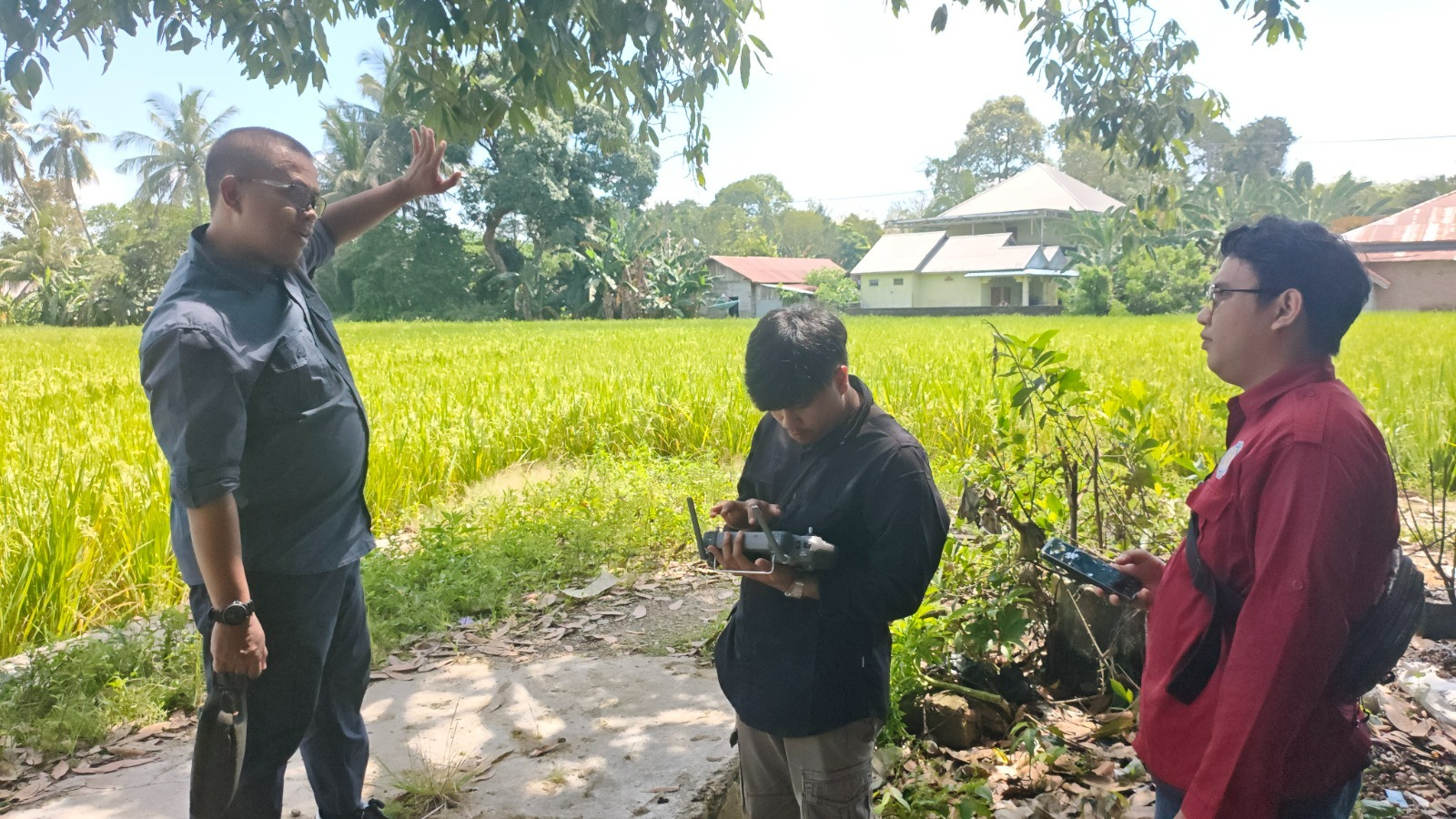 Dari Udara untuk Kepastian Tanah, Kantah Balangan Dampingi Pemetaan Foto Tegak