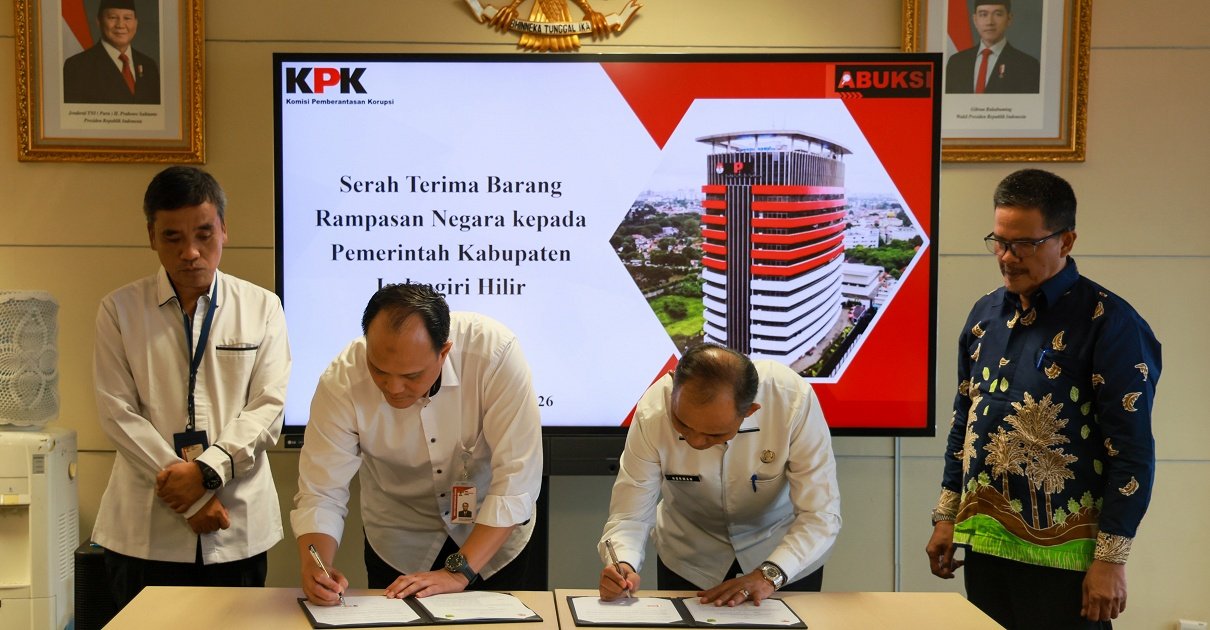 Serah terima aset hibah KPK kepada Pemkab Indragiri Hilir