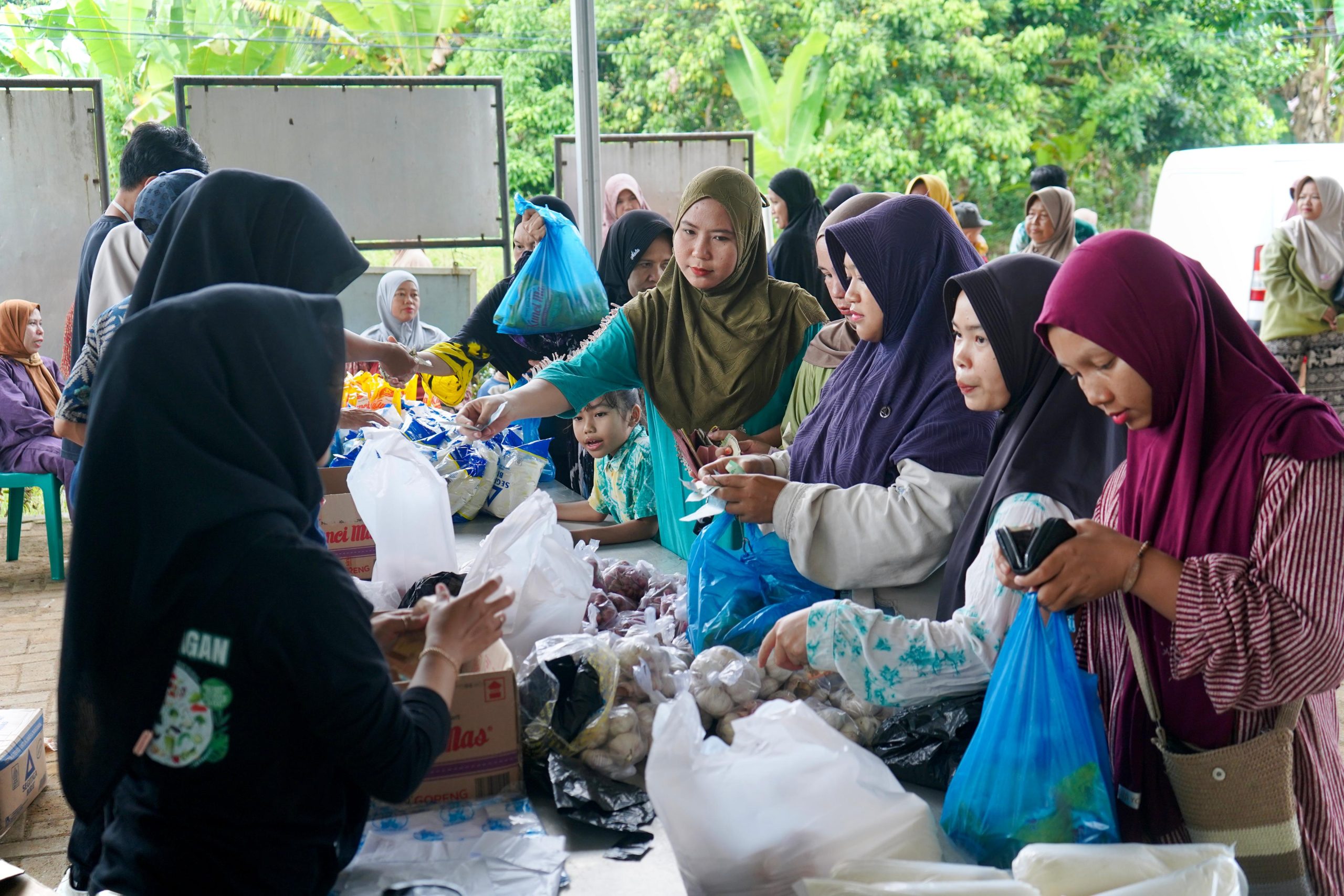 Pasar Murah di Desa Munjung Diserbu Warga, Disperindag Balangan Kendalikan Inflasi