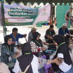 pembagian 450 paket daging kurban Balangan di Masjid Al-Akbar