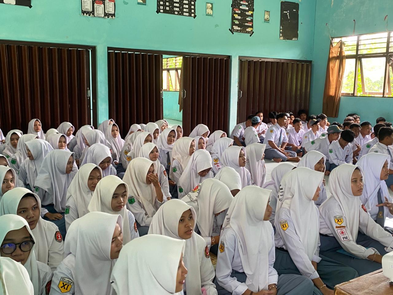 Sosialisasi Putra Putri Pariwisata Balangan di SMA Negeri 1 Lampihong