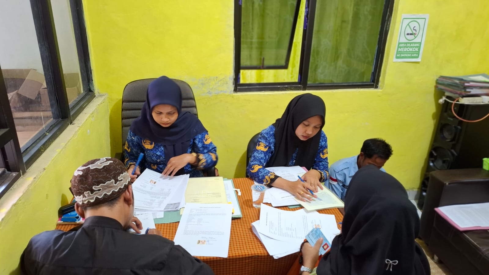 85 Sertipikat PTSL Diserahkan, Warga Desa Papuyuan Kini Miliki Kepastian Hukum atas Tanah