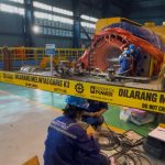 Tim teknis PLN melakukan perbaikan stator winding generator Unit 3 PLTU Asam-Asam di Kabupaten Tanah Laut.