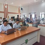 Aparat desa mengikuti pembinaan Program Desa Tangguh Bencana di Kabupaten Balangan.