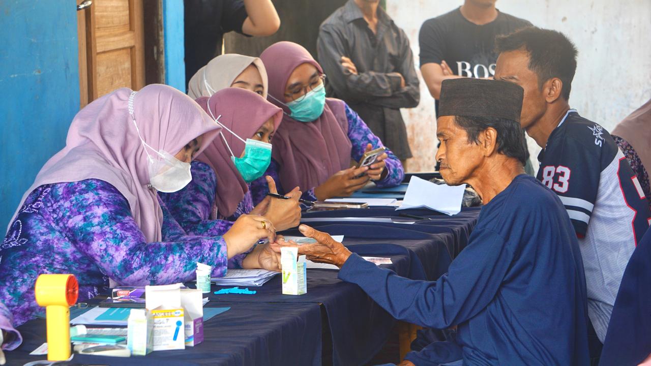 Dinkes Balangan gelar CKG dan tracing TB di Desa Nungka