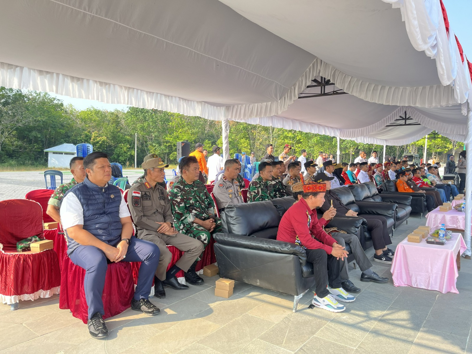 Kepala Kantah Balangan Fery Fadly menghadiri apel kesiapsiagaan karhutla