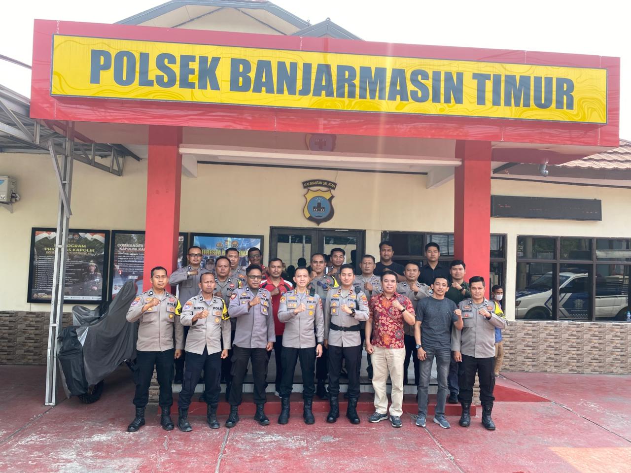 Kapolresta Banjarmasin Riza Muttaqin saat kunjungan kerja ke Polsek Banjarmasin Timur